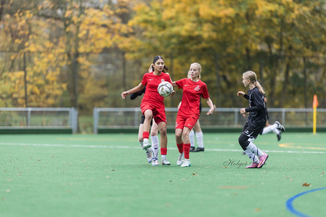 Bild 69 - wCJ VfL Pinneberg - Eimsbuettler TV : Ergebnis: 0:3